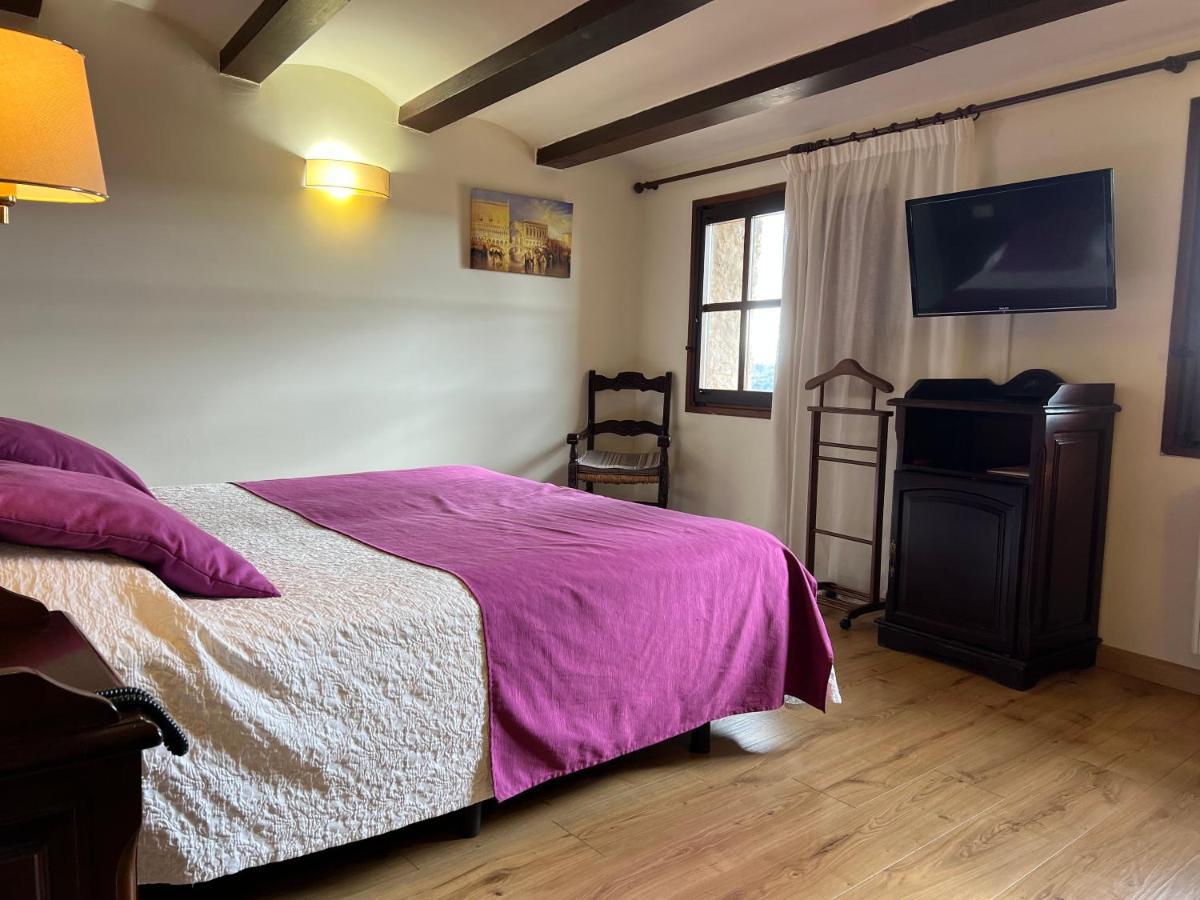 Hotel Cardenal Ram Morella Exterior photo